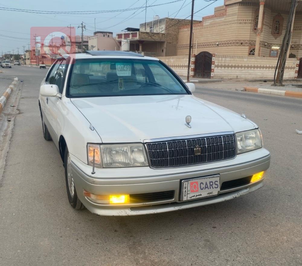 تويوتا كراون